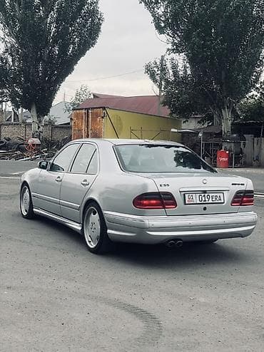 выхлоп е55: Mercedes-Benz E-класс AMG: 1999 г., 4.3 л, Автомат, Бензин, Седан — 1