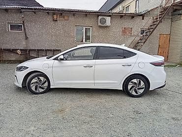 byd plus: Hyundai Elantra: 2020 г., 1.6 л, Автомат, Гибрид, Седан — 3