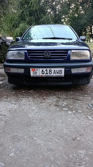 w124 e500: Volkswagen Vento: 1997 г., Механика, Седан — 2