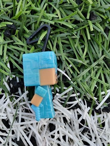all wii games: "Minecraft" от Kinder Joy, Стив в алмазной броне срочно он — 3