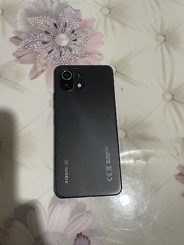 Xiaomi, Mi 11 Lite, Б/у, 128 ГБ, цвет - Черный at lalafo.kg Xiaomi, Mi 11 Lite, Б/у, 128 ГБ, цвет - Черный