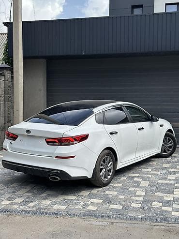 2019: Kia K5: 2019 г., 2 л, Автомат, Газ, Седан — 3
