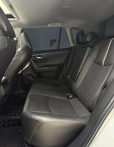 аренда toyota rav4: Toyota RAV4: 2022 г., 2.5 л, Автомат, Бензин, Кроссовер — 6