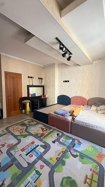 Продажа квартир: 4 комнаты, 186 м², Индивидуалка, 2 этаж — 10