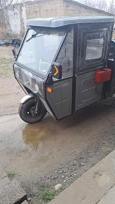 курьер на скутере: Легкий грузовик, Стандарт, 1,5 т, Б/у — 1