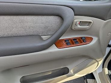 Продажа авто: Toyota Land Cruiser: 2002 г., 4.2 л, Механика, Дизель, Внедорожник — 6