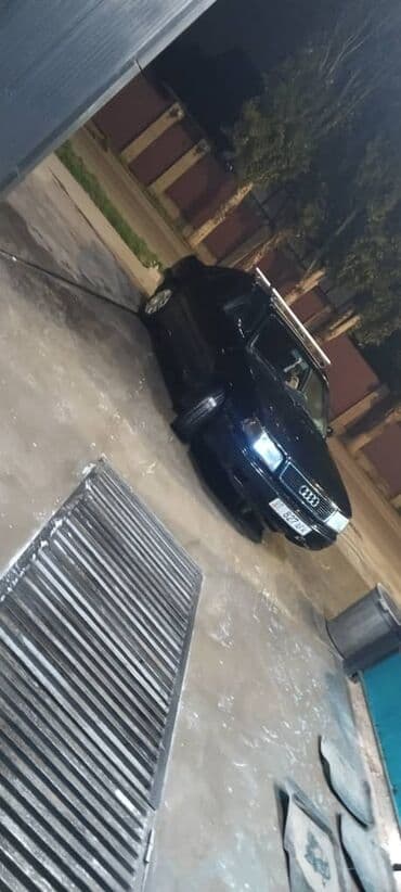 дом на колесах авто: Audi S4: 1992 г., Механика, Бензиновая, Седан — 5