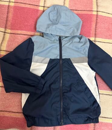 плащ дождовик: Ветровка lcwaikiki !!!На мальчика 5-7 лет !!! Качество отличное!!! В — 1