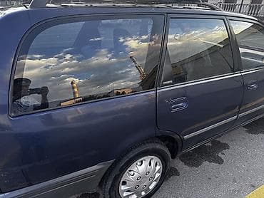 initial d: Nissan Primera: 1991 г., 1.6 л, Механика, Бензин, Универсал — 5