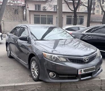 Toyota Camry: 2012 г., 2.5 л, Автомат, Бензин, Седан