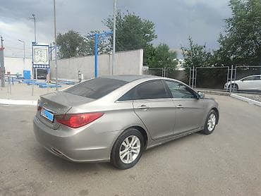 соната элф: Hyundai Sonata: 2012 г., 2 л, Автомат, Газ, Седан — 4