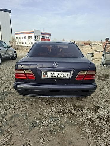 outback 2018: Mercedes-Benz E-Class: 2001 г., 2.6 л, Типтроник, Бензин, Седан — 2
