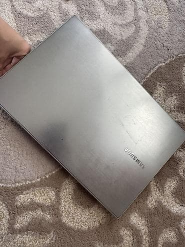 macbook 13 pro: СЛОМАН ЭКРАН! ПРОДАЮ В СЛОМАННОМ СОСТОЧНИИ!Ноутбук Samsung, диагональ — 3