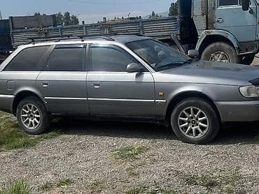Audi A6: 1994 г., 2.6 л, Механика, Бензин, Универсал