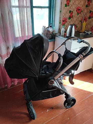 Детская коляска Idilio2\1 цена 10000 (прогулочный блок) - Прогулочный