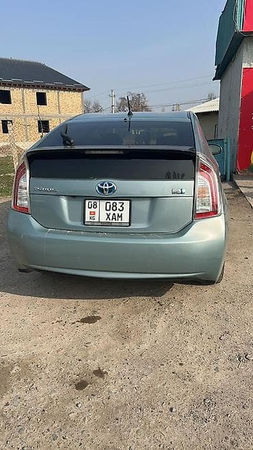 toyota aygo: Toyota Prius: 2015 г., 1.8 л, Автомат, Гибрид, Хэтчбэк — 4