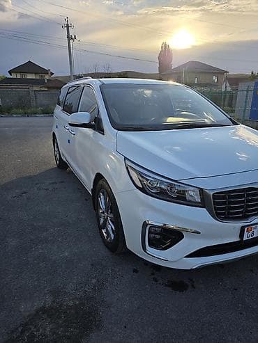 Kia Carnival: 2019 г., 2.2 л, Автомат, Дизель, Минивэн
