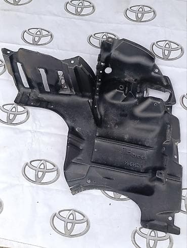 Автозапчасти: Защита днища Комплект Toyota, 2000 г., Б/у, Оригинал — 1