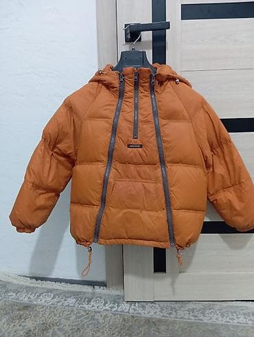 Платья: Жазгы кузгу куртка сатылат 8 жаш балдарга туура келет абалы жакшы — 1