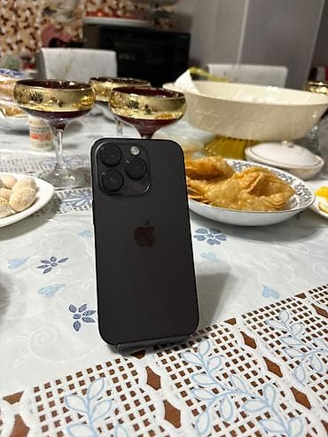 IPhone 14 Pro, Б/у, 128 ГБ, Графит, Чехол, 88 %