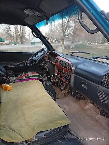 хара: Сатам | Бука (эркек) | Бордоп семиртүү үчүн | Асыл тукумдуу — 7