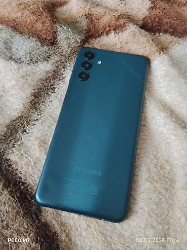 чехол на самсунг а 13: Samsung Galaxy A25, Б/у, цвет - Зеленый — 1