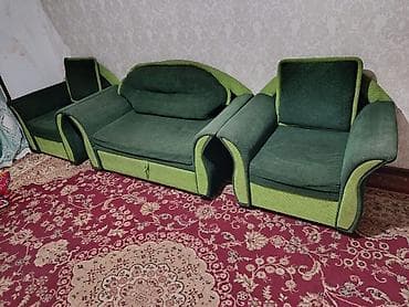 продаю старые мебели: Прямой диван, Б/у — 2