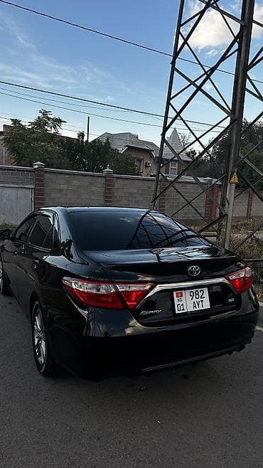 2016: Toyota Camry: 2016 г., Автомат, Бензин, Седан — 2
