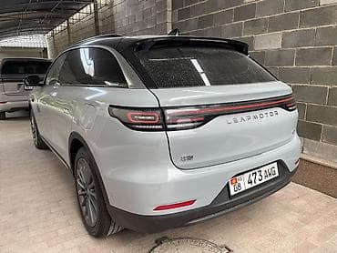 wuling mini ev: LEAPMOTOR C11 — электрический кроссовер Кузов и дизайн: - Современный — 6