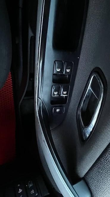 отдам в рассрочку: Kia Ceed: 2015 г., 1.6 л, Автомат, Бензин, Хэтчбэк — 3