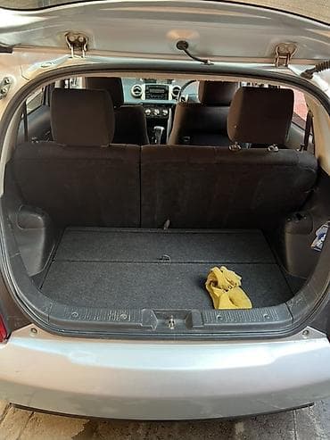 aion gac: Toyota Ist: 2002 г., 1.3 л, Бензин, Хэтчбэк — 9