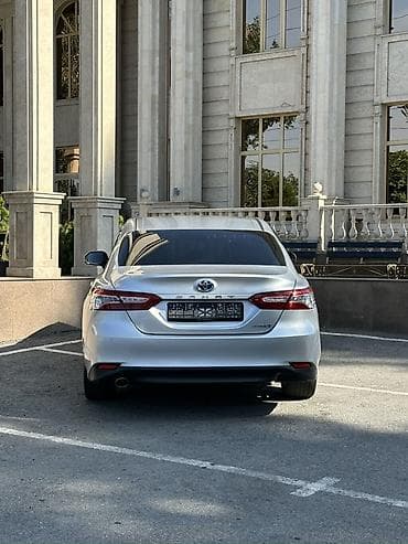 prius plus: Toyota Camry: 2019 г., 2.5 л, Автомат, Гибрид, Седан — 3