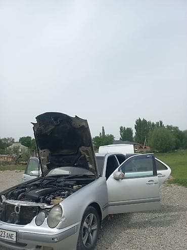 mersedes bens e210: Mercedes-Benz E-Class: 2000 г., 2.2 л, Механика, Дизель, Седан — 4