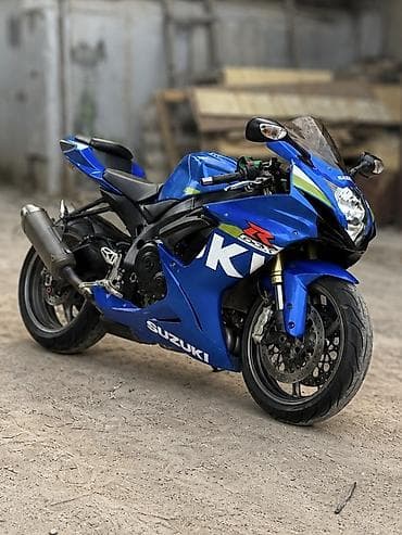 матаскил урал: Спортбайк Suzuki, 750 куб. см, Бензин, Взрослый, Б/у — 2