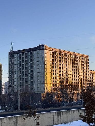 квартира 10 тыс: 1 комната, 47 м², 10 этаж — 2