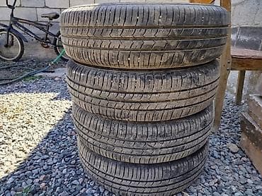 Комплект из 4 автомобильных летних шин без дисков. Основные