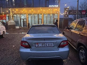 гольы 2: Daewoo Nexia: 2008 г., 1.5 л, Седан — 3