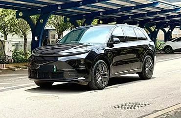 byd e9: Lixiang L6: 2025 г., 2 л, Автомат, Гибрид, Кроссовер — 1
