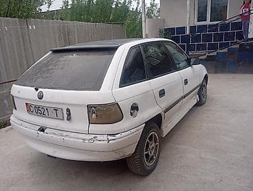 new beetle: Opel Astra: 1992 г., 1.6 л, Механика, Бензин, Хэтчбэк — 3