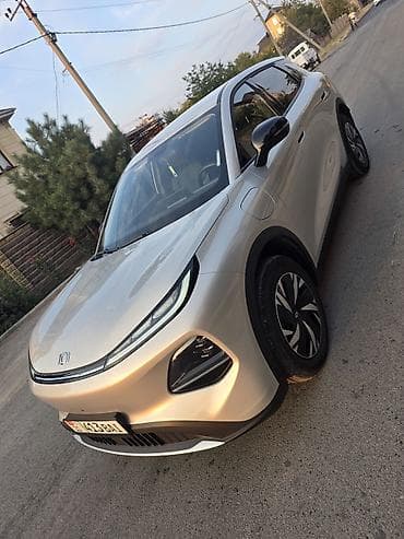 mini cuper: Changan Qiyuan Q05: 2026 г., Автомат, Электромобиль, Кроссовер — 1