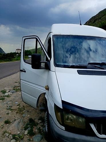жак бу: Mercedes-Benz Спринтер: 2002 г., 2.2 л, Кол менен иштөөчү, Дизель, Бус — 3