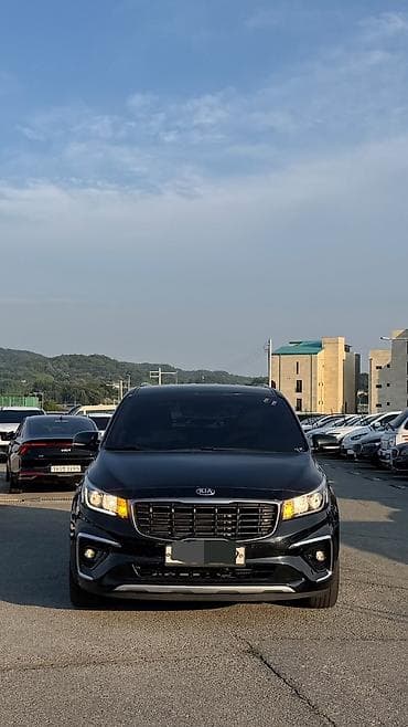Kia Carnival: 2019 г., 2.2 л, Автомат, Дизель, Минивэн