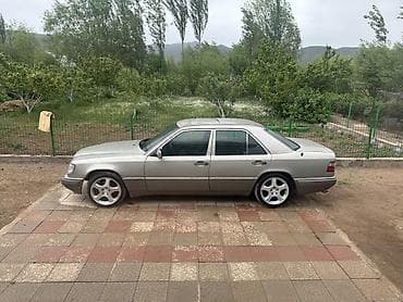 мерседес бенц с: Mercedes-Benz W124: 1994 г., Седан — 1