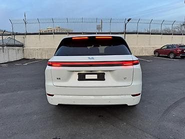 li l7: Lixiang L7: 2024 г., 1.5 л, Автомат, Гибрид, Кроссовер — 4