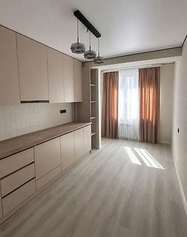 1 комната, 42 м², 4 этаж