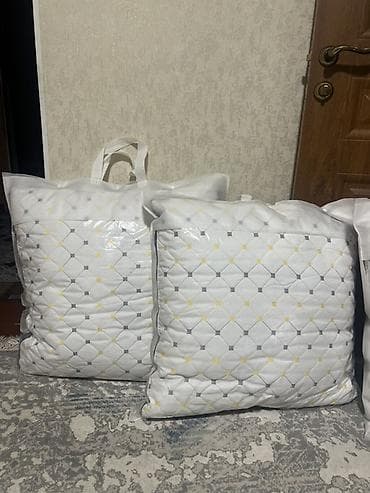 лампа длинная: Квадратные очень удобные подушки большие размером 55х55 Цена по 1200 — 3