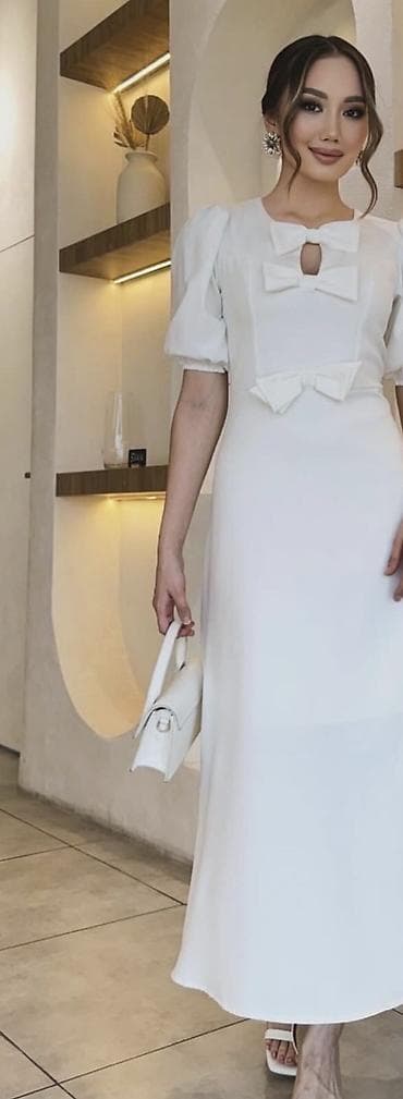 платья из органзы: Вечернее платье, Атлас, С рукавами, M — 2