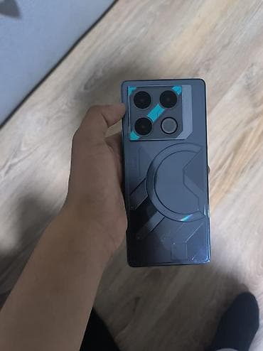 сколько стоит камера заднего вида: Infinix GT 20 Pro, Б/у, 256 ГБ, 2 SIM — 2