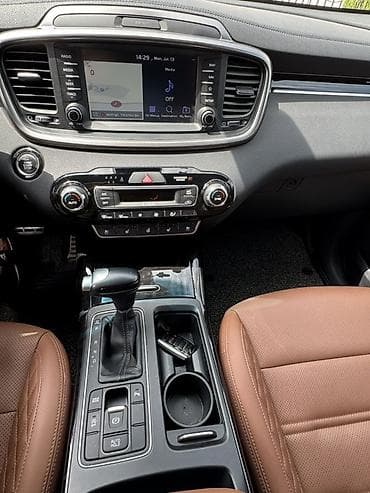 mazda cronos: Kia Sorento: 2019 г., 2.2 л, Автомат, Дизель, Кроссовер — 7
