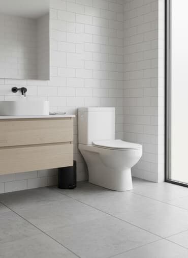 устанавливаем унитазы: Унитаз Напольный, Новый, Материал: Фарфор — 1